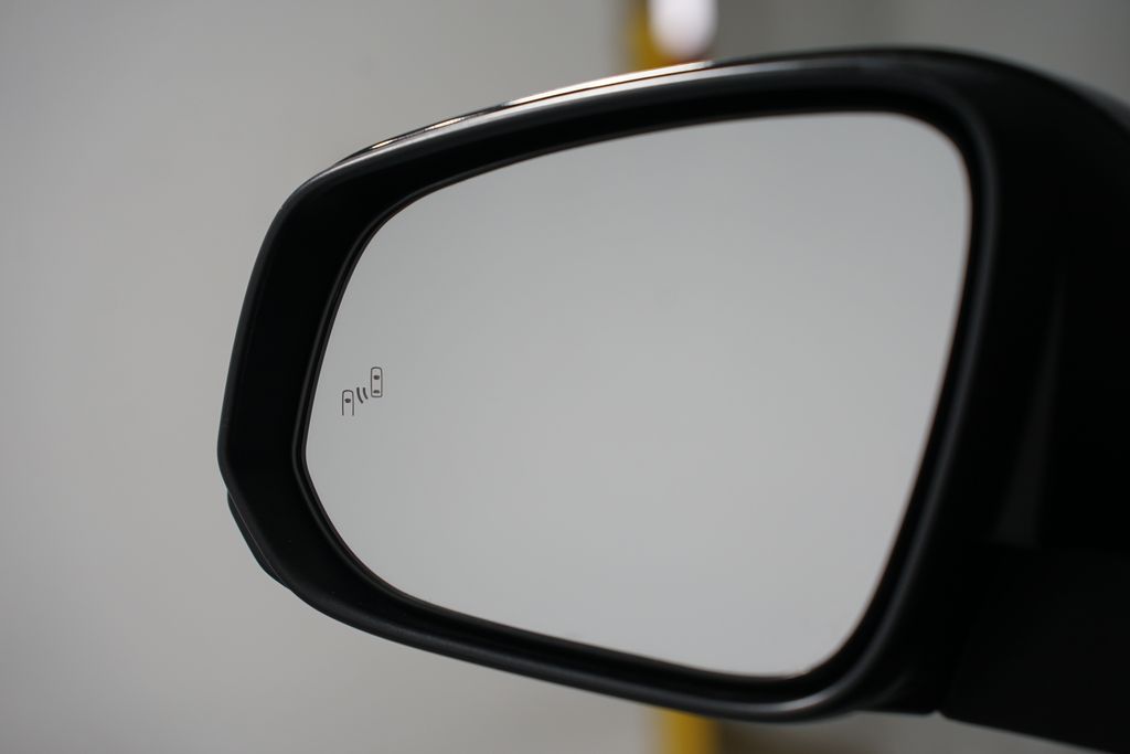 Thumbnail: 2024 Toyota Tacoma - 27