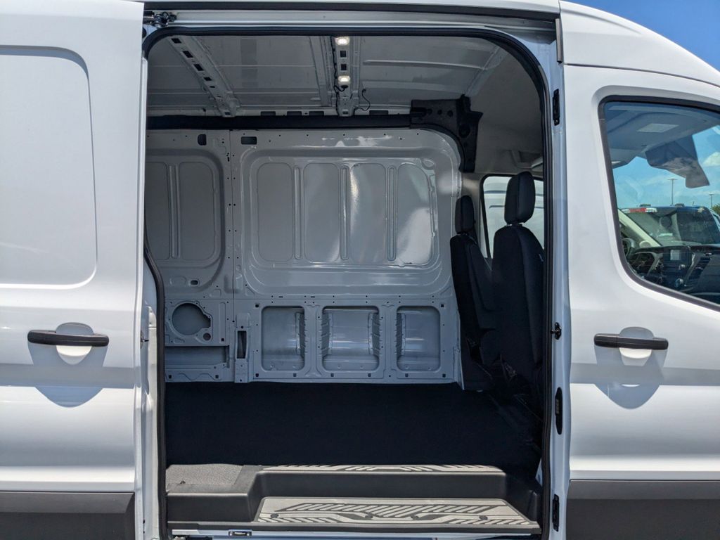 2025 Ford Transit-250 Cargo Van 
