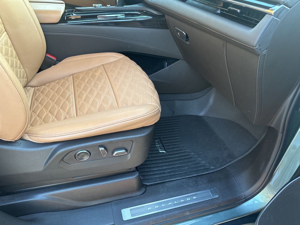 Used Car 2023 Cadillac Escalade  Premium Luxury For Sale Under $80,000 In Austin, Texas