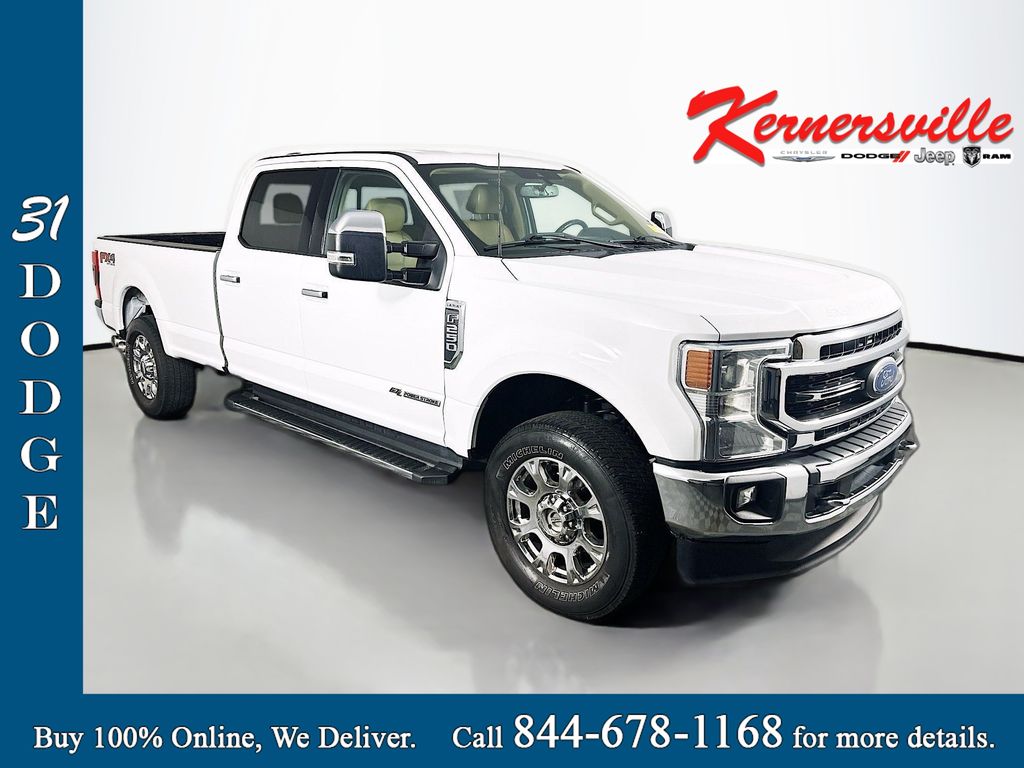 Oxford White 2022 Ford F-250 Super Duty Lariat Crew Cab 4WD Pickup Truck Four-Wheel Drive Automatic