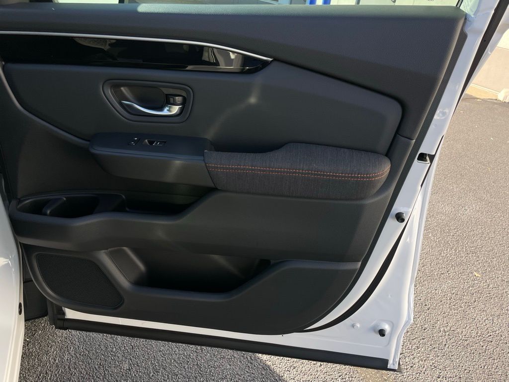 Thumbnail: 2025 Honda Pilot - 28