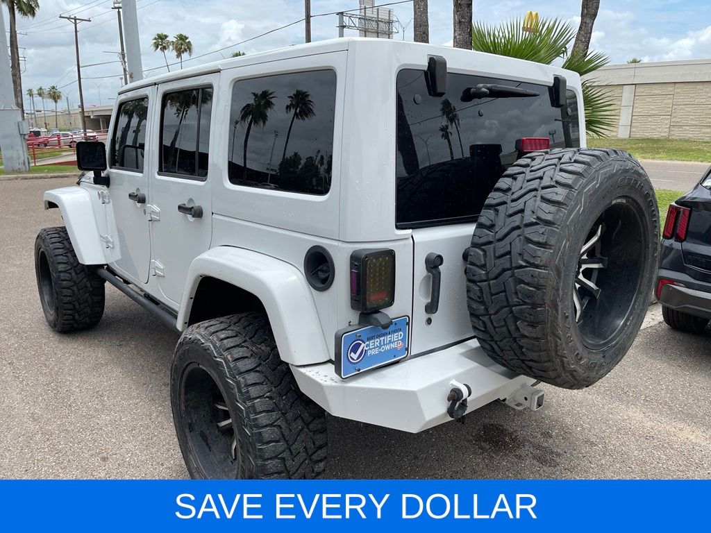 Used 2016 White/off-white Jeep Unlimited Rubicon image 4