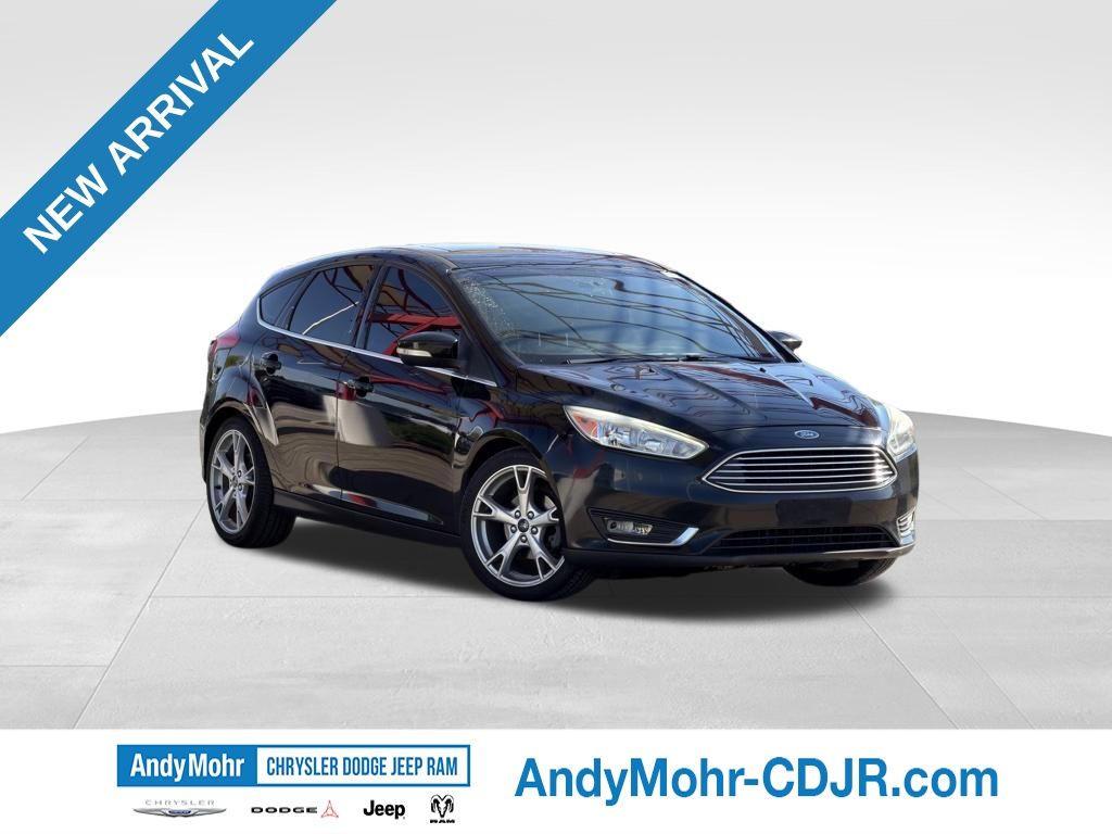 Shadow Black 2016 Ford Focus Titanium Hatchback Hatchback Front-Wheel Drive 6-Speed Automatic