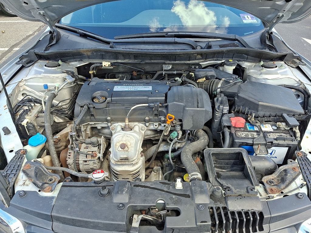 Thumbnail: 2013 Honda Accord - 28