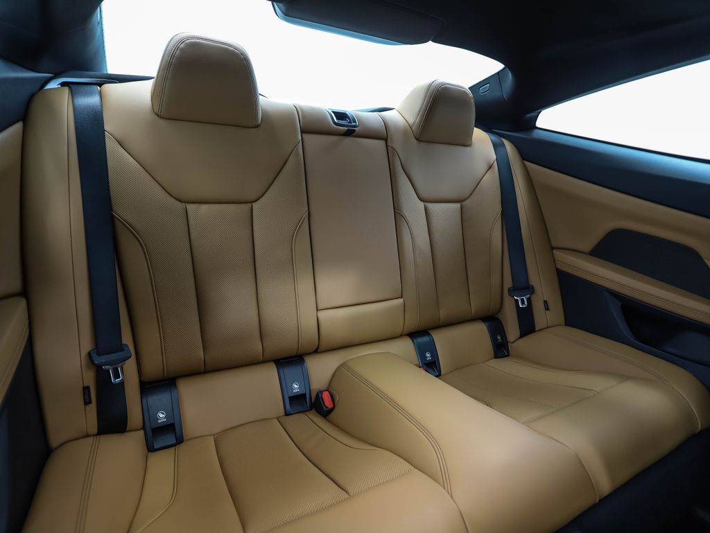 Thumbnail: 2026 BMW 4 Series - 26