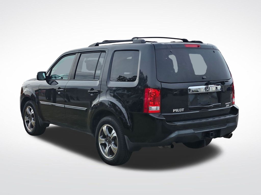 2015 Honda Pilot SE  at Superior Honda