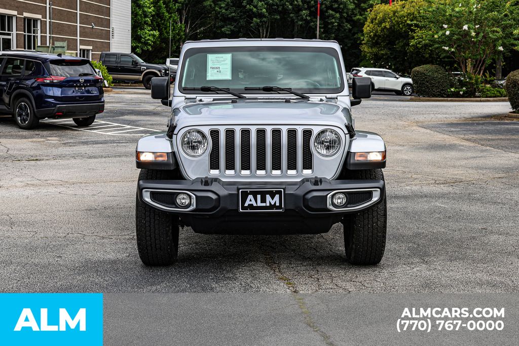 Used 2023 Silver Jeep Sahara image 11