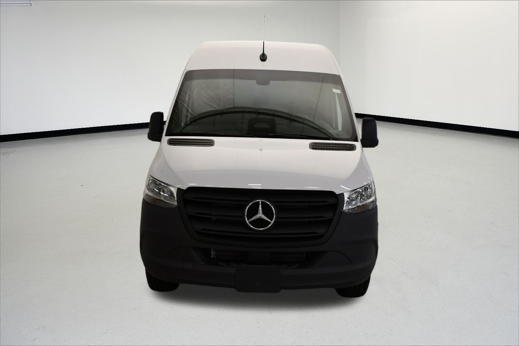 Thumbnail: 2026 Mercedes-Benz Sprinter - 2