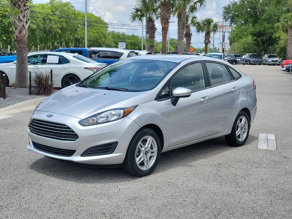  2019 Ford Fiesta SE FWD   