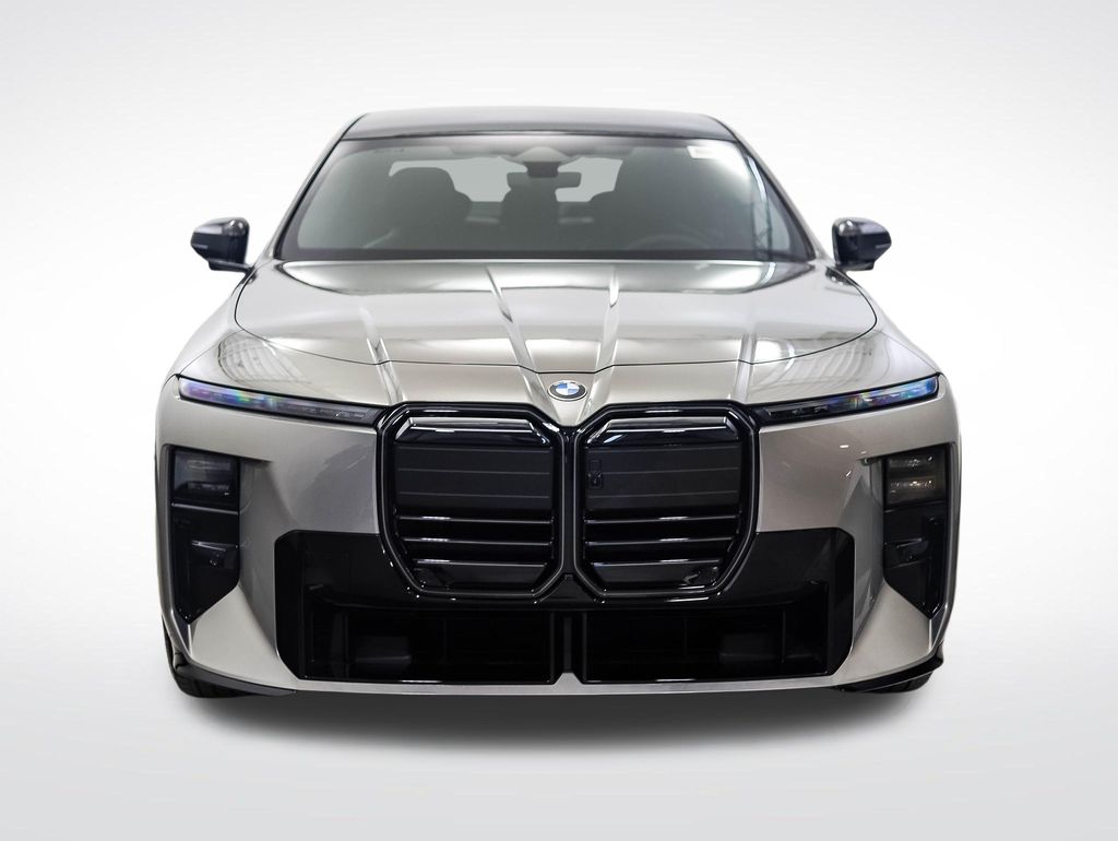 Thumbnail: 2027 BMW 7 Series - 8