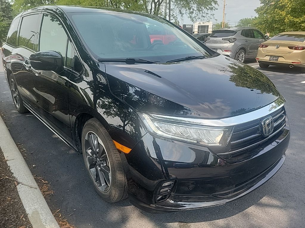 Certified Used 2024 Black Honda Elite image 4