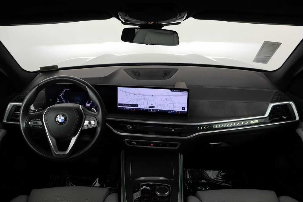 2024 BMW X5 xDrive40i 8