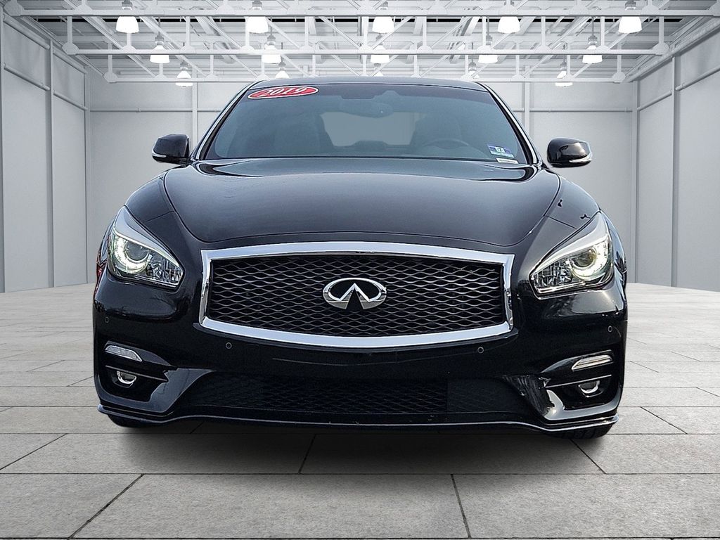 Thumbnail: 2019 INFINITI Q70 - 2