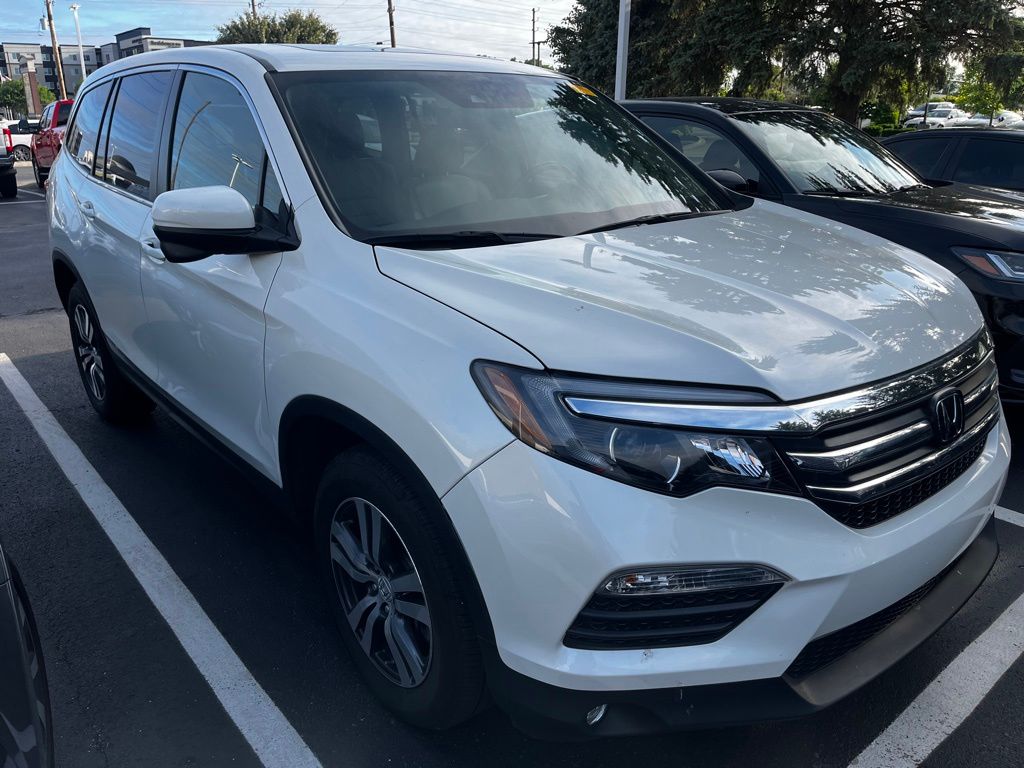 Thumbnail: 2016 Honda Pilot - 5