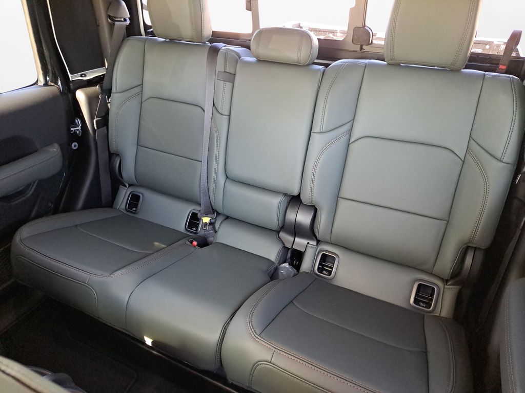 New Car 2025 Jeep Gladiator  Mojave For Sale Under $60,000 In Austin, Texas