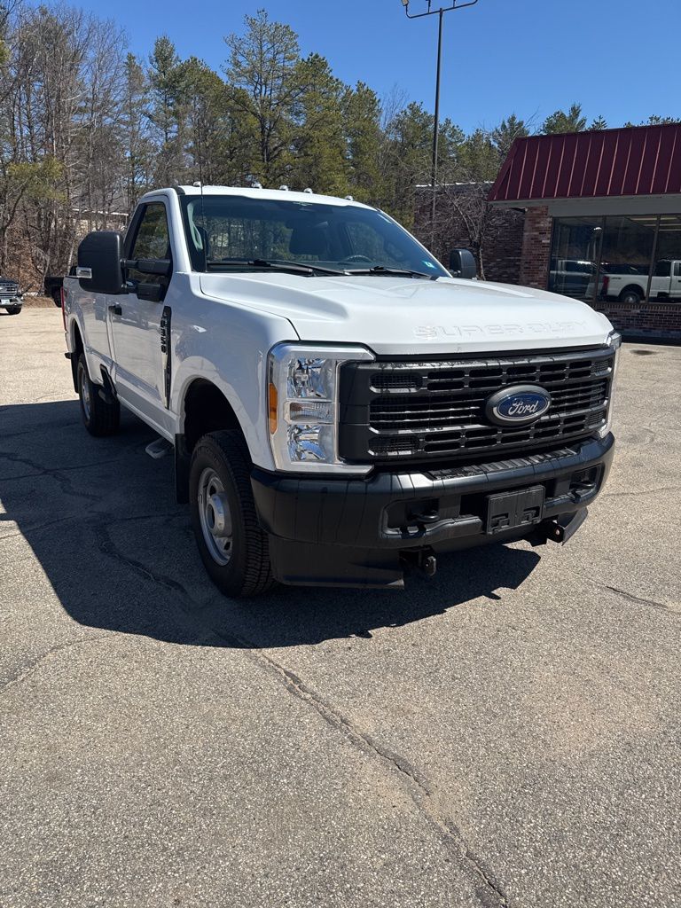 Oxford White 2023 Ford F-350 Super Duty XL LB 4WD Pickup Truck Four-Wheel Drive Automatic