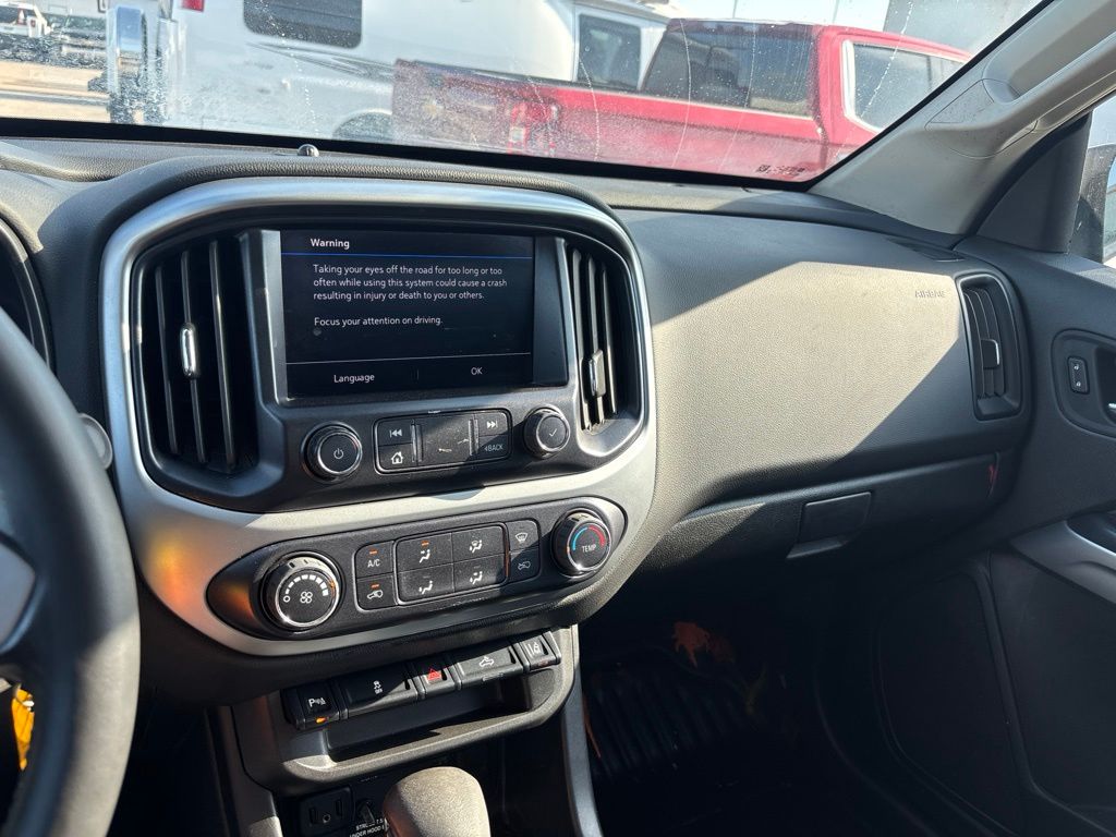 2022 Chevrolet Colorado LT White at Group 1 Toyota Southwest