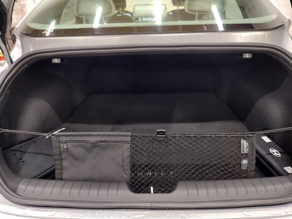 2025 Hyundai IONIQ 6 SEL