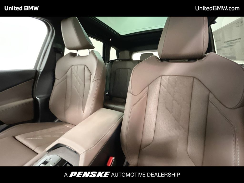 Thumbnail: 2026 BMW X3 - 13