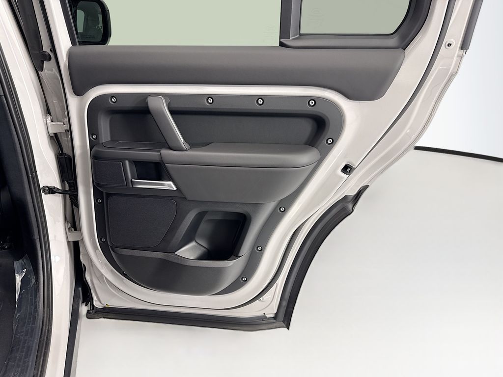 Thumbnail: 2026 Land Rover Defender - 26