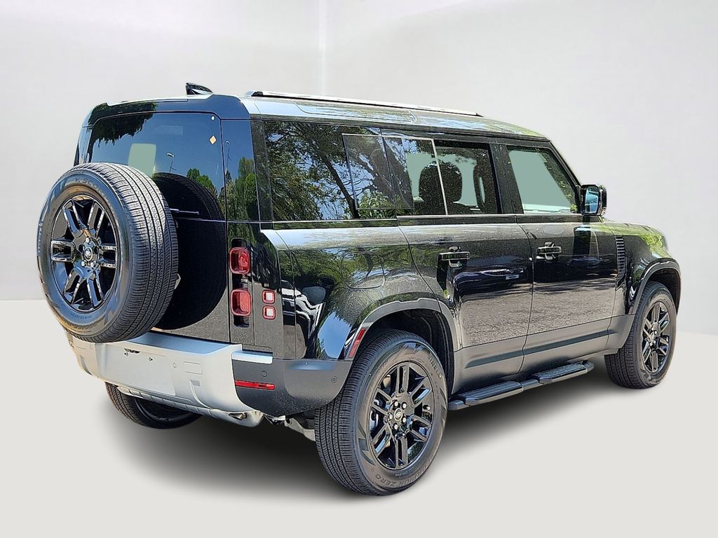 Thumbnail: 2025 Land Rover Defender - 3