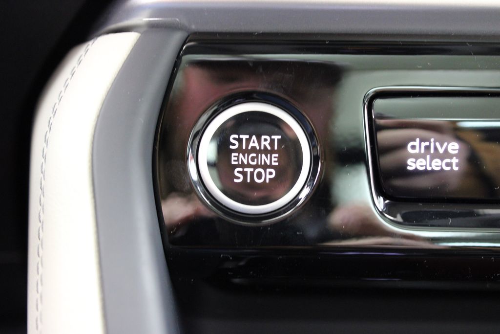 new 2025 Audi Q5 car, priced at $54,949