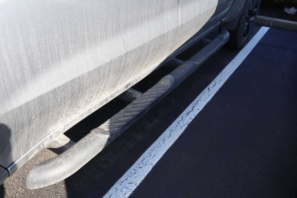 Thumbnail: 2021 Chevrolet Silverado 1500 - 7