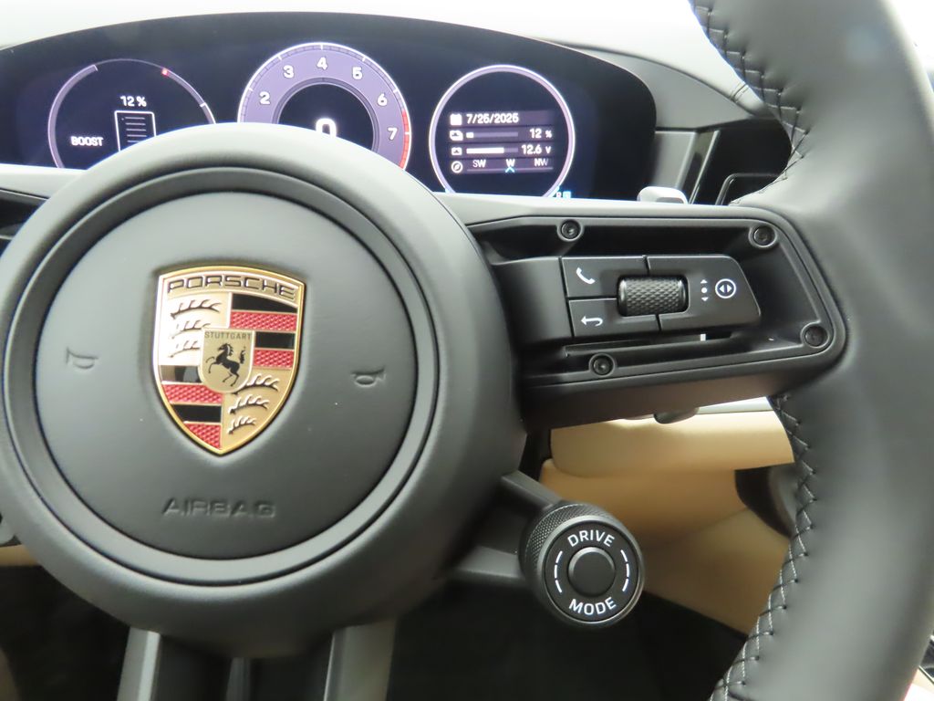 Thumbnail: 2025 Porsche  - 15