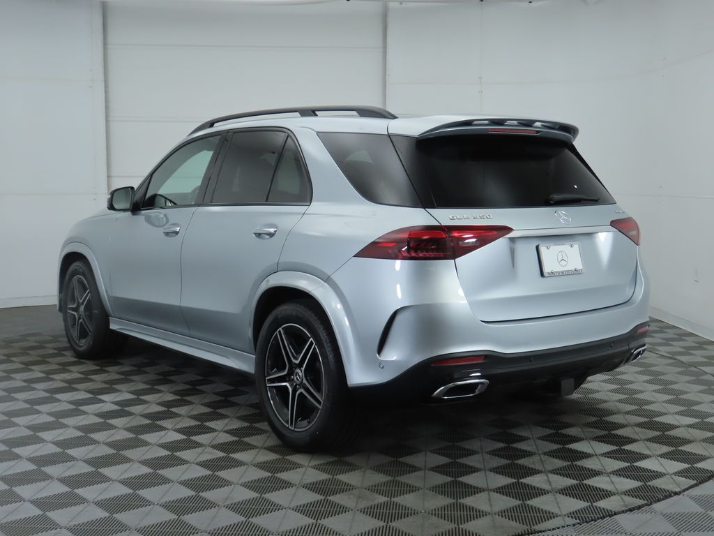 Thumbnail: 2026 Mercedes-Benz GLE - 7