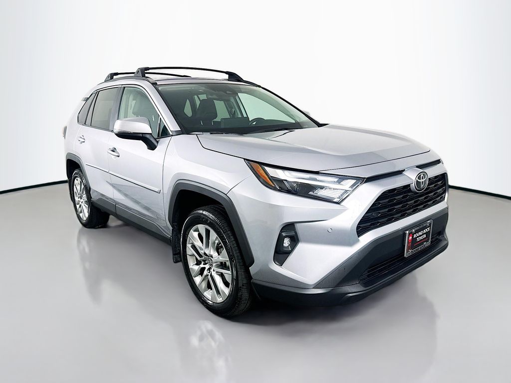 Thumbnail: 2025 Toyota RAV4 - 3