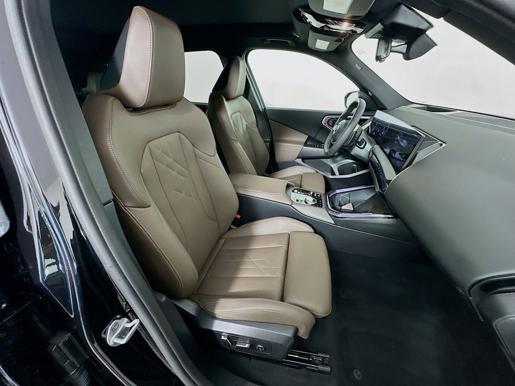 Thumbnail: 2025 BMW X3 - 27