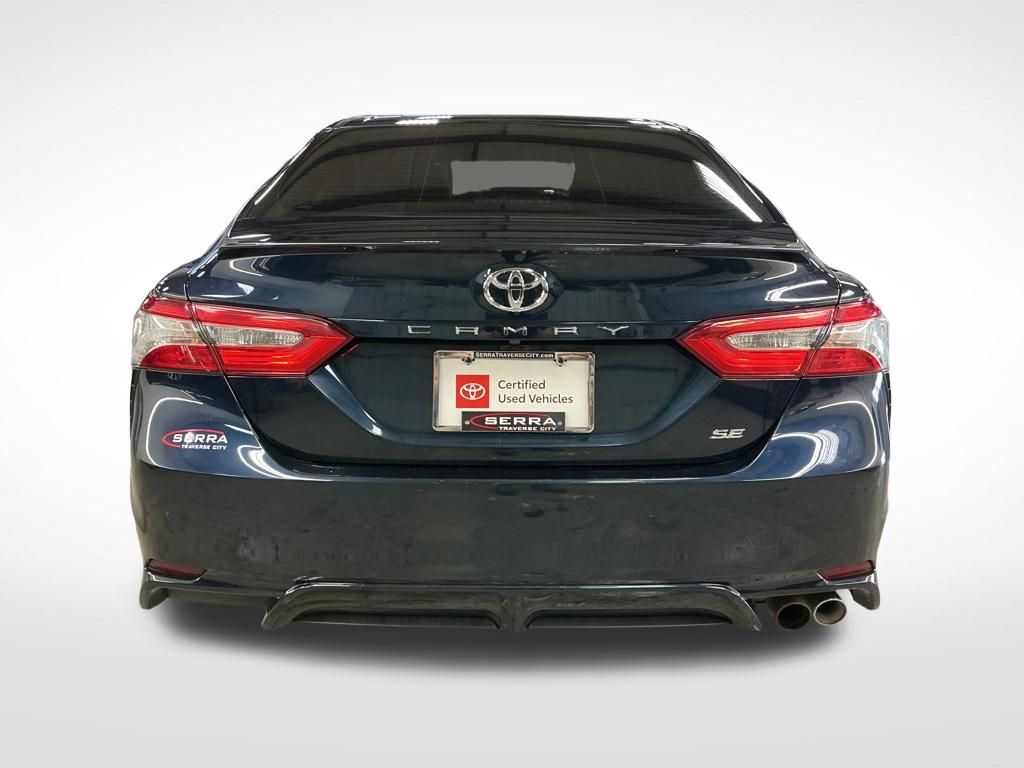 Certified Used 2018  Toyota SE image 4