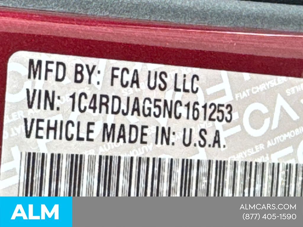 Used 2022 Red Dodge SXT image 35