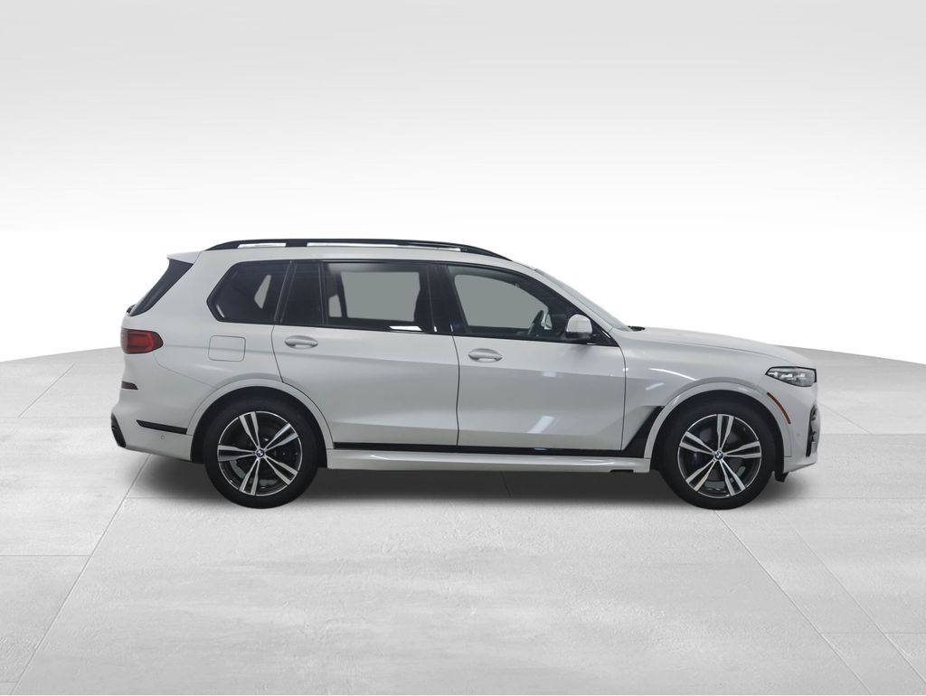 Thumbnail: 2022 BMW X7 - 6