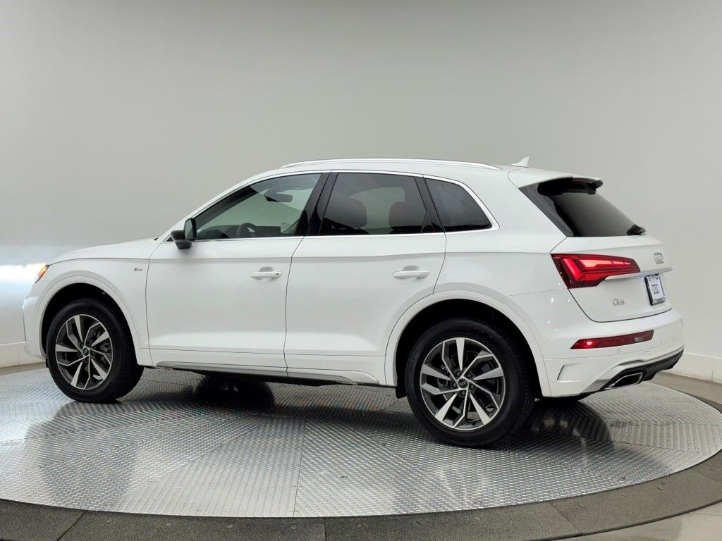 2024 Audi Q5 e Premium Plus 7