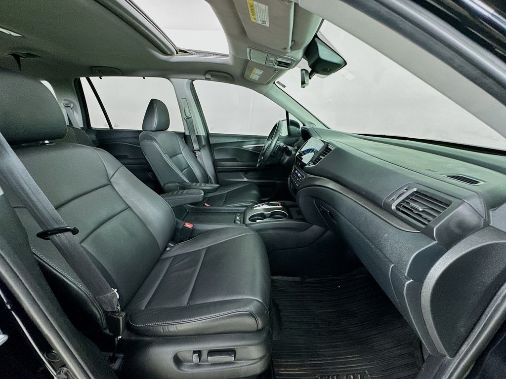 Used Car 2022 Honda Pilot  Special Edition For Sale Under $30,000 In Austin, Texas