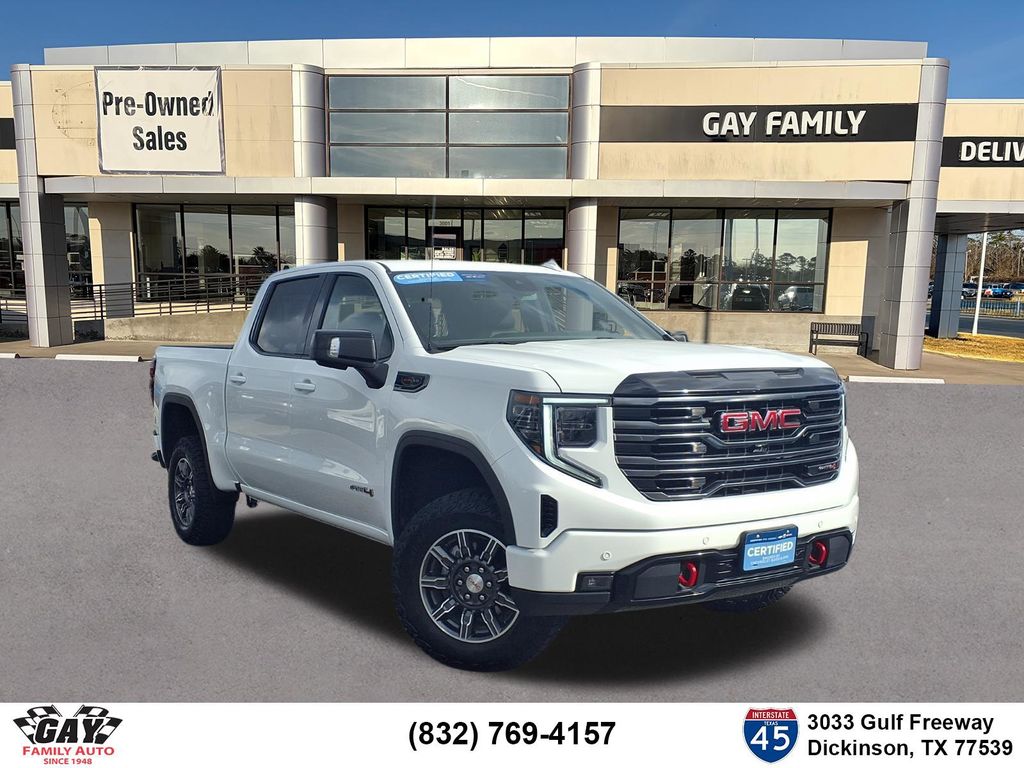 2025 GMC Sierra 1500 AT4 Crew Cab 4WD