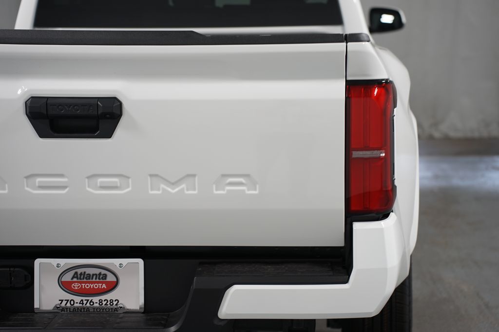 Thumbnail: 2025 Toyota Tacoma - 10