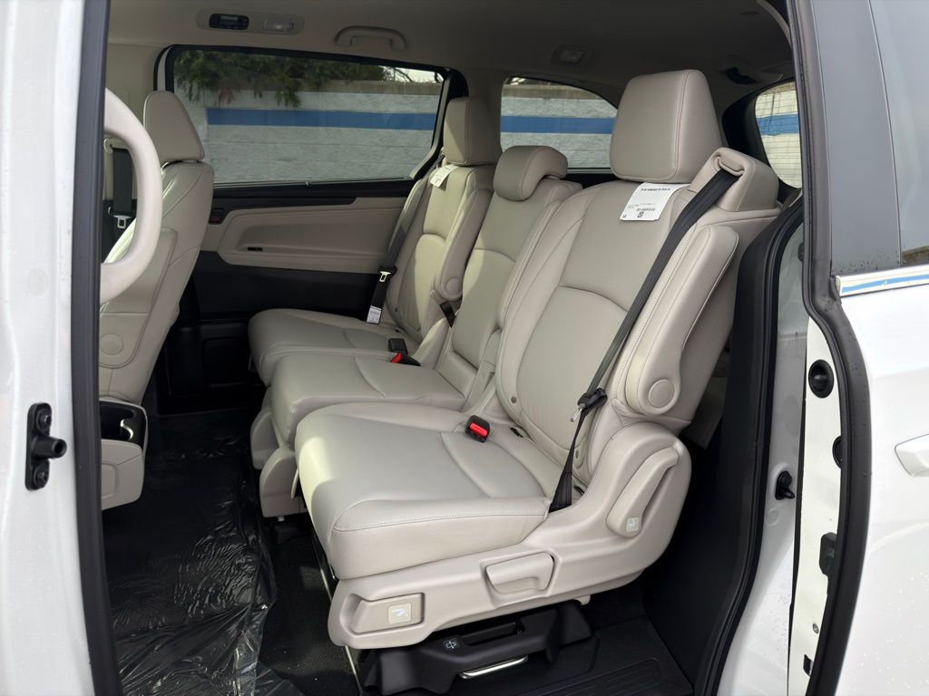 Thumbnail: 2026 Honda Odyssey - 19