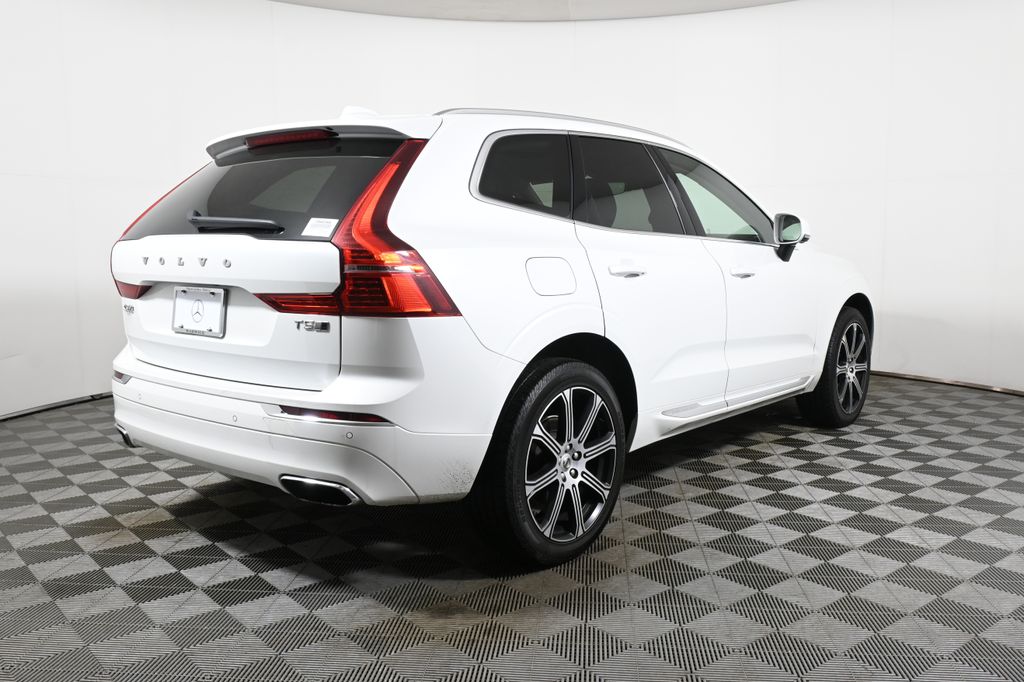 Thumbnail: 2020 Volvo XC60 - 6