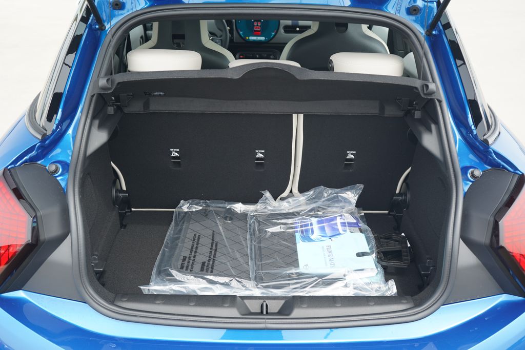 Thumbnail: 2026 MINI Cooper - 11