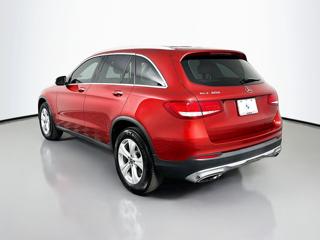2018 Mercedes-Benz GLC 300 7