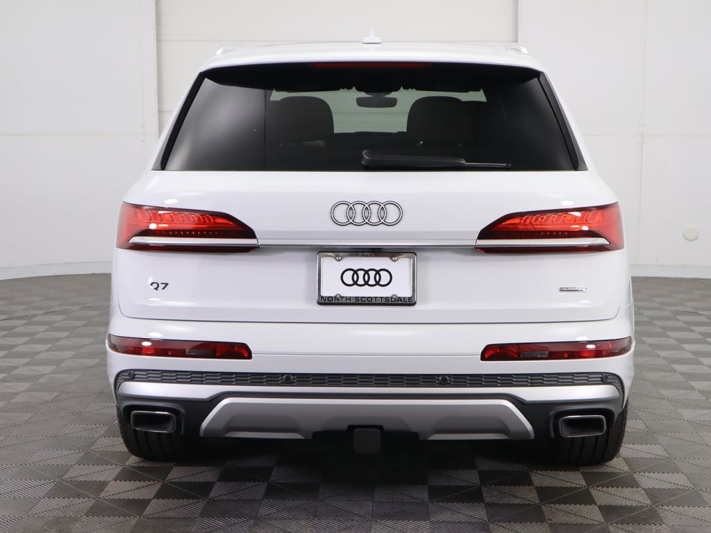 2025 Audi Q7  6