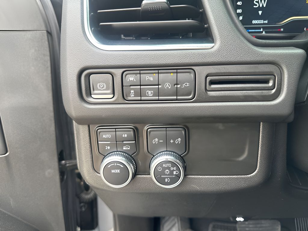 Used Car 2022 Gmc Yukon  Slt For Sale Under $50,000 In Austin, Texas