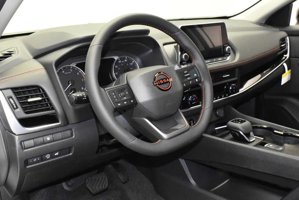 Thumbnail: 2026 Nissan Rogue - 16