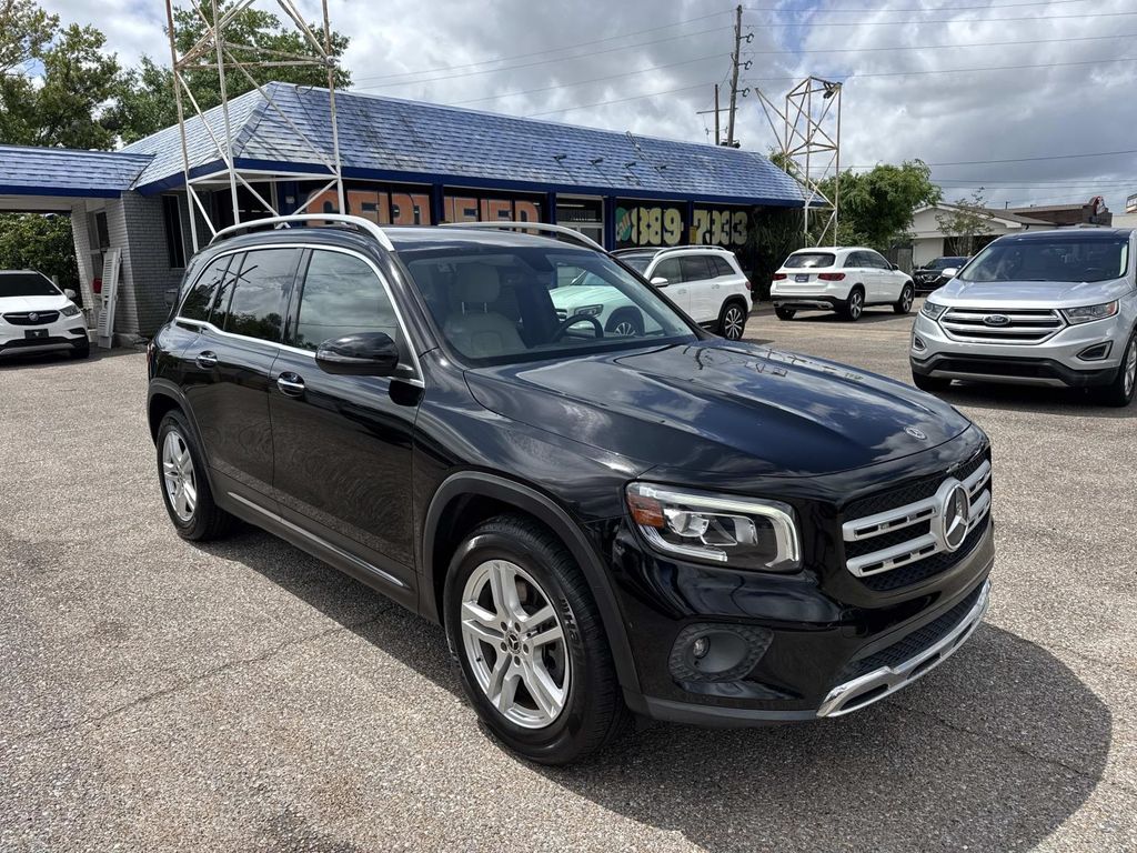 Black 2021 Mercedes-Benz GLB 250 FWD SUV / Crossover Front-Wheel Drive 8-Speed Automatic