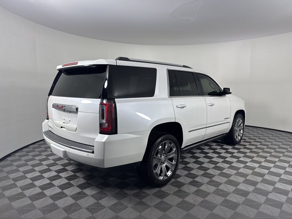 2016 GMC Yukon Denali 5