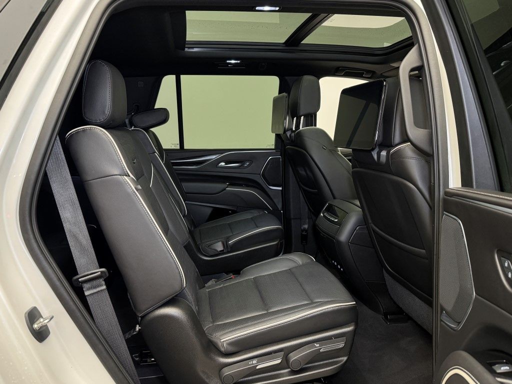 2021 Cadillac Escalade Sport 22