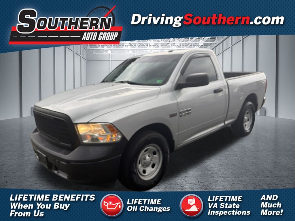 Bright Silver Clearcoat Metallic 2016 RAM 1500 Pickup Truck 4X2 6-Speed Automatic
