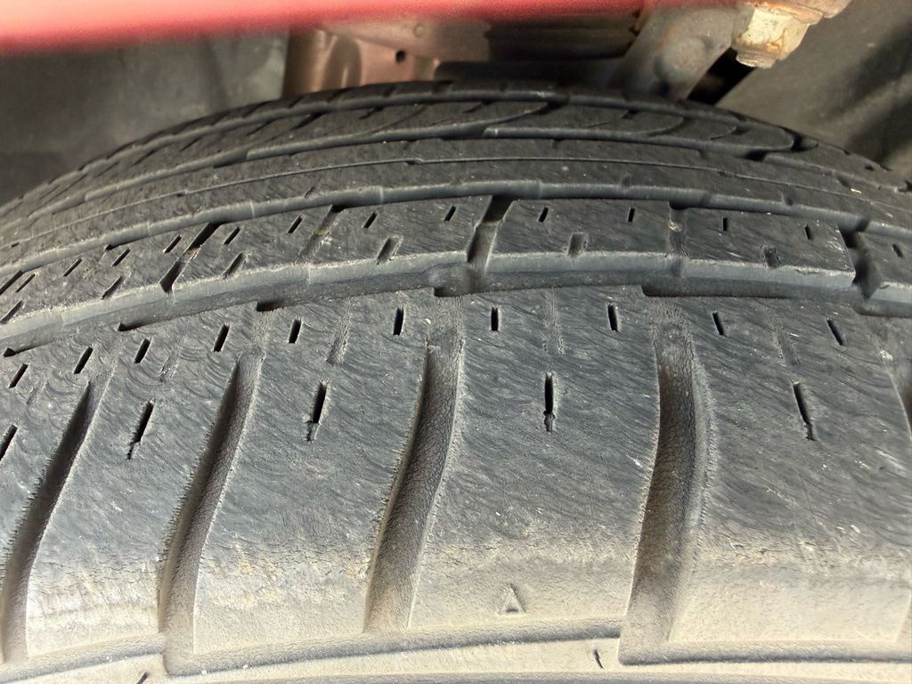 Thumbnail: 2023 Chrysler 300 - 9